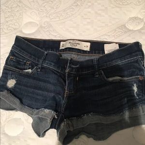 Abercrombie and Fitch shorts size 00